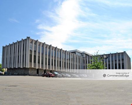 Cranford Business Park - 6, 10-12 & 14 Commerce Drive