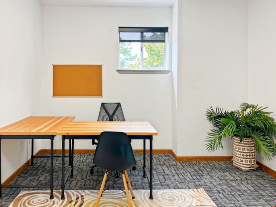 Regus - Gainesville - Main St