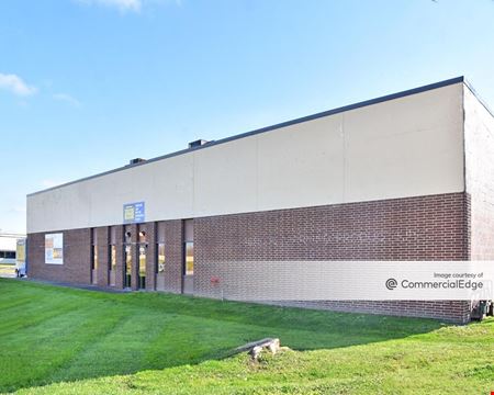 Industrial space for Rent at Kenmar Business Center in Mentor