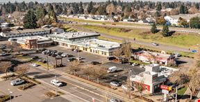 River Road Plaza