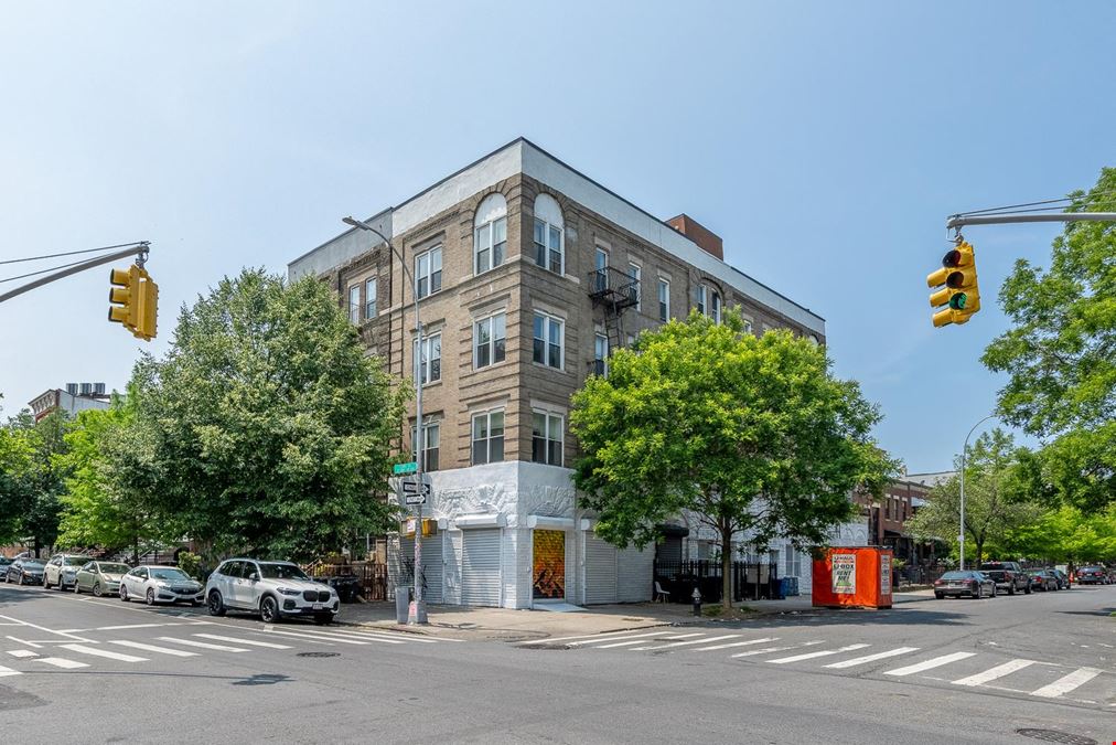 210 Lewis Ave