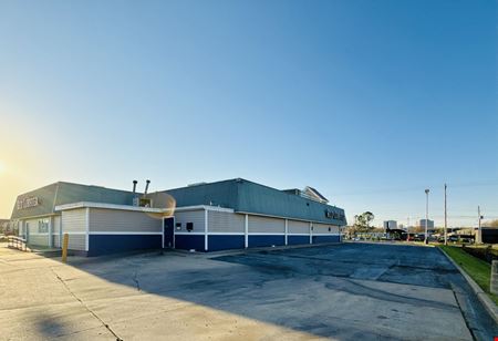 4525 E 51st St Tulsa | Restaurant