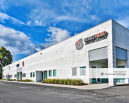 Industrial space for Rent at I-75 Tech Park in Troy