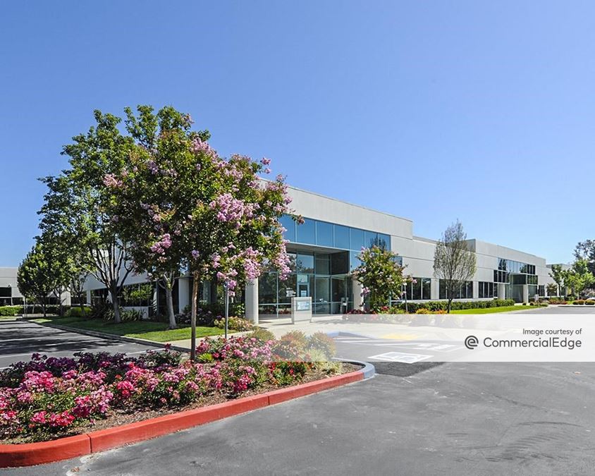 Britannia Business Center I