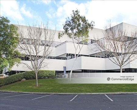 Office space for Rent at Canvas on Willow in San Diego