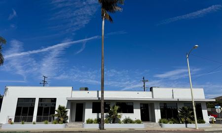 Commercial space at 2633 Loma Vista Rd in Ventura