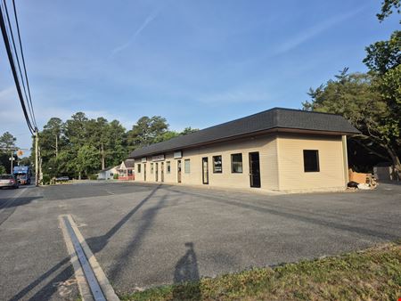 100 N Camden Ave