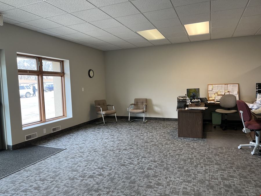 1015 S Front Street Office