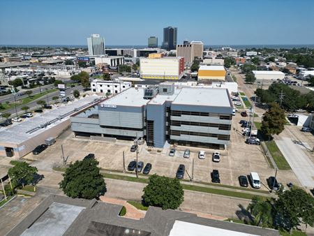 Office space for Rent at The Best Full Service Office Rate in Metairie CBD in Metairie