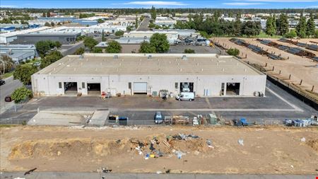 (2) Open Warehouse Spaces in Bullard Industrial Park