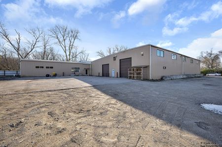 Industrial space for Sale at 301 Ramona Avenue, in Elgin