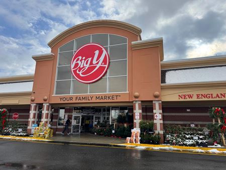 Retail space for Rent at Big Y Plaza in Manchester