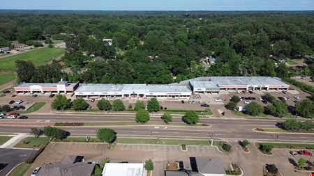 CLINTON PARKWAY CENTRE