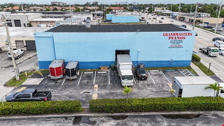 4378 N Dixie Hwy