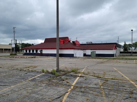 Flint - Freestanding Retail/Restaurant/Gas Station Redevelopment Opportunity