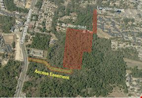 Multi-family site near the University of West Florida