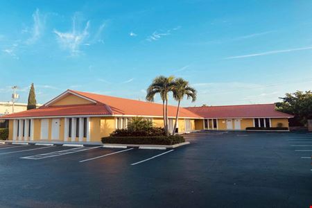 Office space for Rent at 533 Northlake Blvd. in North Palm Beach