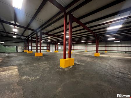 Warehouse in Frostproof