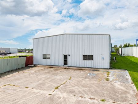 ±11,400 SF Industrial Warehouse for Lease Near LA-57