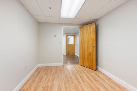 Industrial space for Rent at 2,650sf Flex Space for Lease in Seaport Business Park, Newburyport, MA in Newburyport