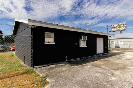 Small Bay Warehouse near Polk Parkway