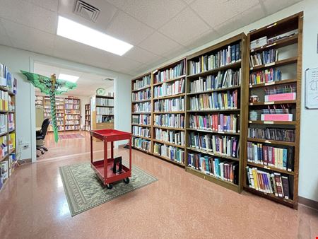 1000 NE 16th Avenue, Building F