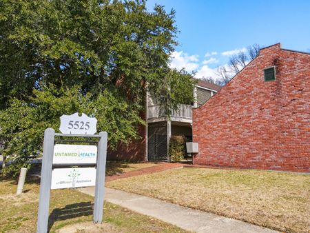 Office space for Rent at Quiet Office Suite Just North of Airline Hwy in Baton Rouge