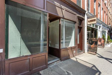 Retail space for Rent at 306 Bleecker St in New York
