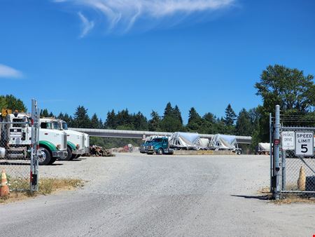 Industrial space for Rent at Large Yard in Kent
