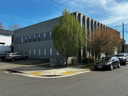 Office space for Rent at Close-In Creative Building in Portland