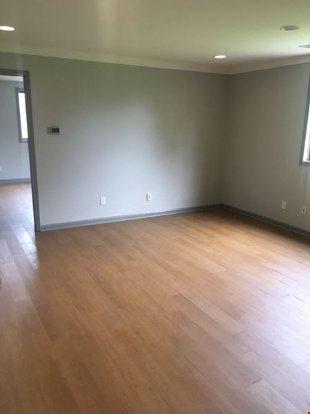 1271 Harlem Road  - 1,776+/- SF OFFICE SPACE