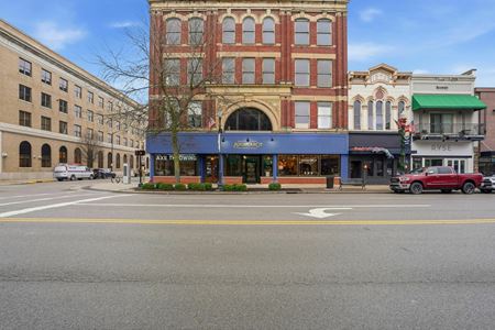 Retail space for Rent at 401 S Main St in Findlay