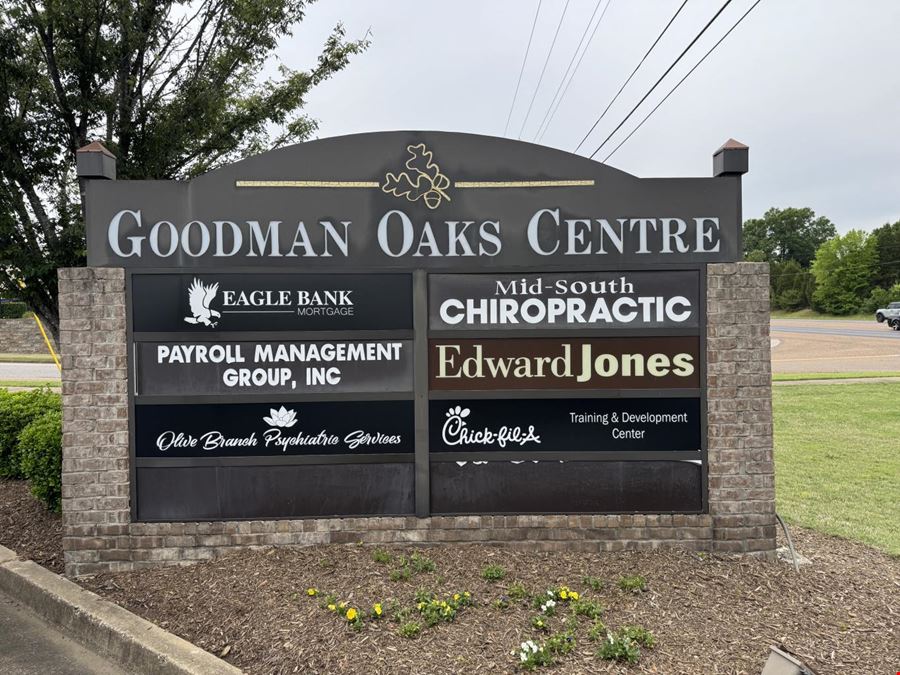 6253 Goodman Rd E, Olive Branch, MS 38654