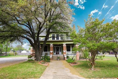 Retail space for Sale at 802 South 37th Street in Temple
