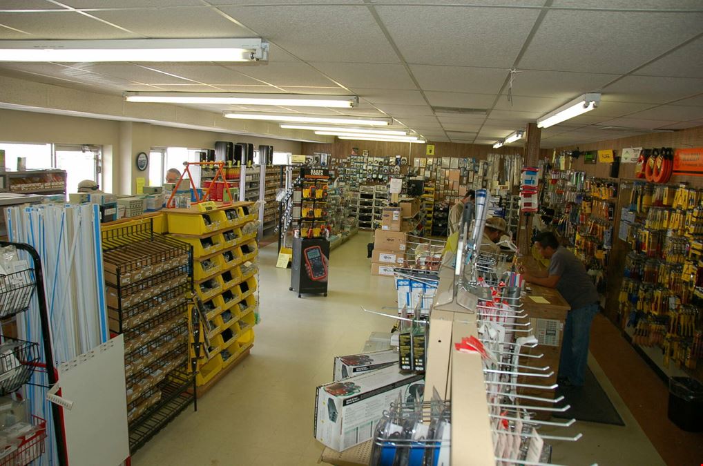 34th Street Frontage