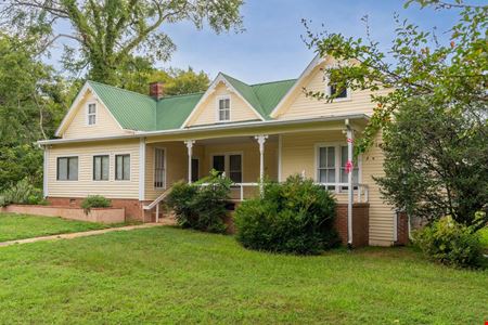 117 E. Salisbury