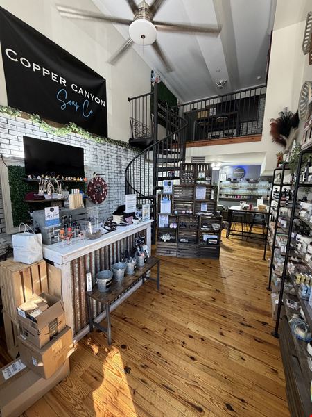 1520 Main Street - Suite B