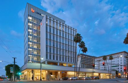 Mixed Use space for Rent at 9460 Wilshire Blvd in Beverly Hills