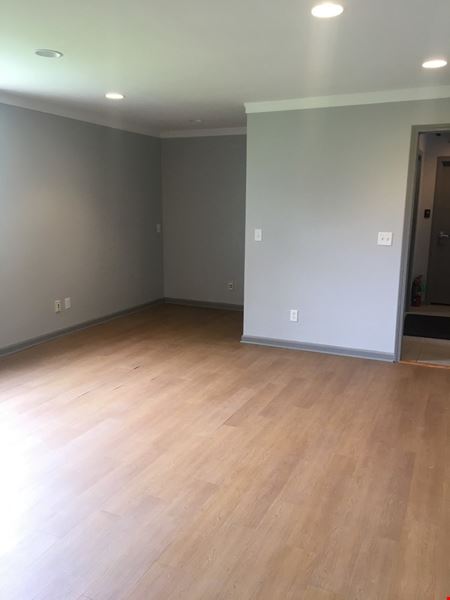 1271 Harlem Road  - 1,776+/- SF OFFICE SPACE
