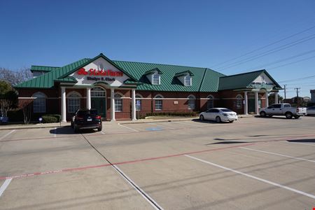 2000 Precinct Line Rd
