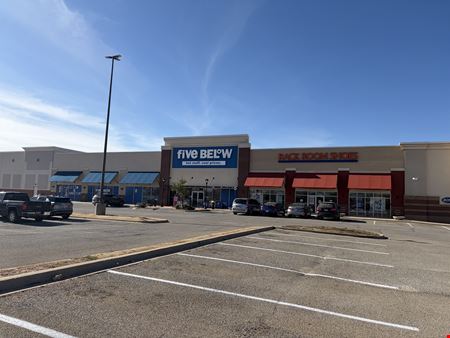 Lakeview Pointe Shopping Center