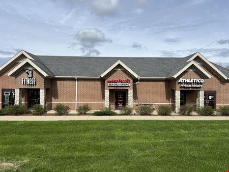Retail space for Sale at 100% Leased, Multi-Tenant Retail Investment in Third Lake