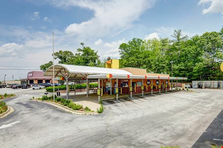 Retail space for Rent at 954 N Pleasantburg Dr in Greenville