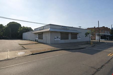 Former Rite Aid & Advanced Auto Parts (North Clinton Ave)