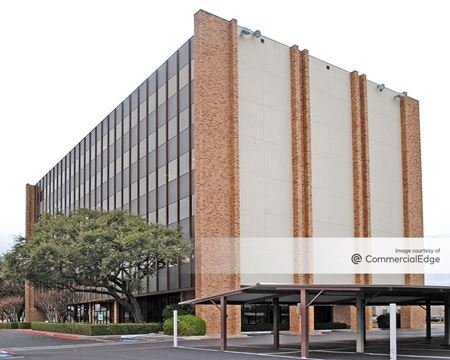 Commercial space at Royal Central Tower in Dallas