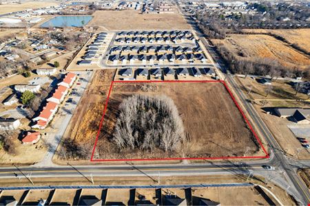 5.09 AC Hwy 16 & E Kenwood St