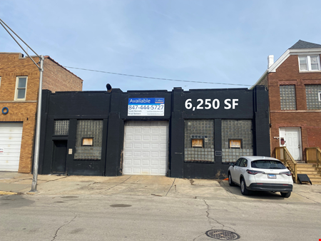 Industrial space for Rent at 2328 W. Nelson St. in Chicago