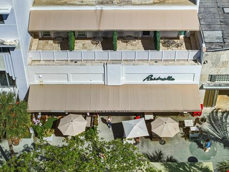 Commercial space at Lincoln Rd | Mixed Use Building in Miami
