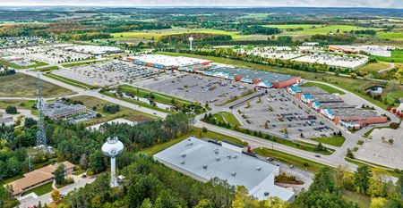Retail space for Rent at Bear Creek Plaza in Petoskey