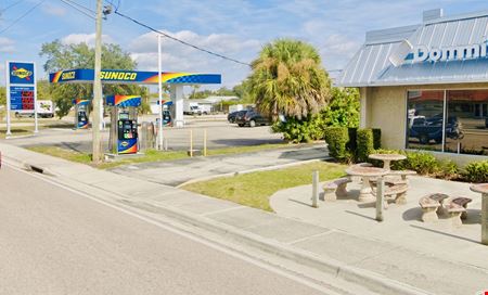 (8% CAP RATE!) - CAPE CORAL SUNOCO GAS STATION & (A+ PLUS) C-STORE (20-YEAR PURE NNN LEASE)